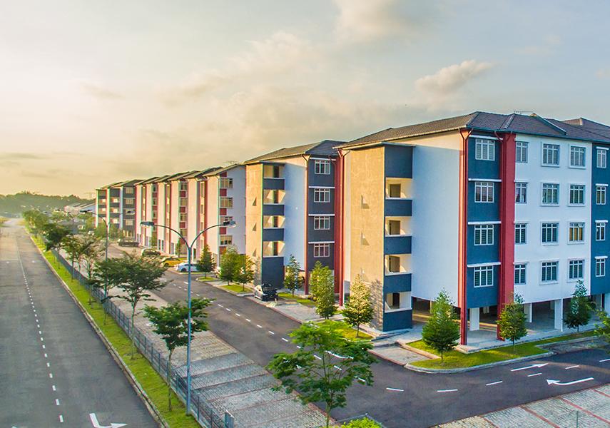 Medium Low Cost Apartment - Bandar Tiram