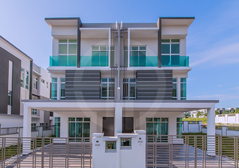 3 Storey Cluster House<br /><span class='spanGallSnapshot'>@Nusa Sentral</span>